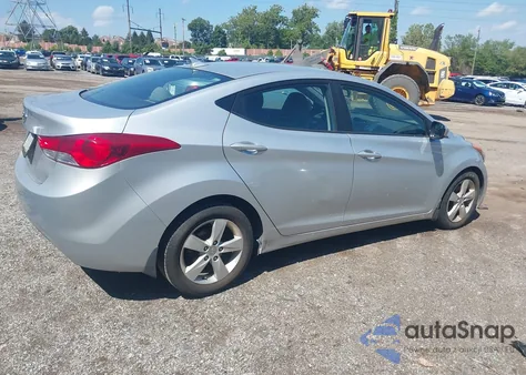 2013 Hyundai Elantra Gls z USA, uszkodzony, nr VIN 5NPDH4AE8DH188562